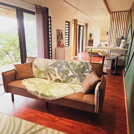 Fare Toahana, Accommodation With A Ocean View Faaa Екстер'єр фото