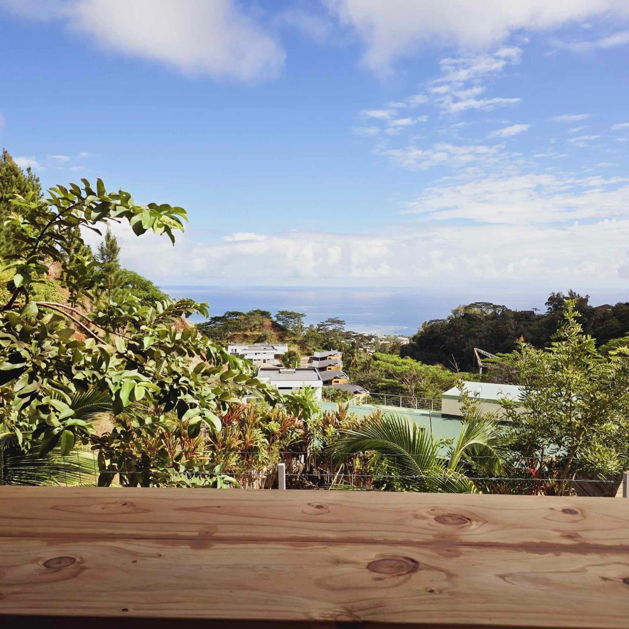 Fare Toahana, Accommodation With A Ocean View Faaa Екстер'єр фото
