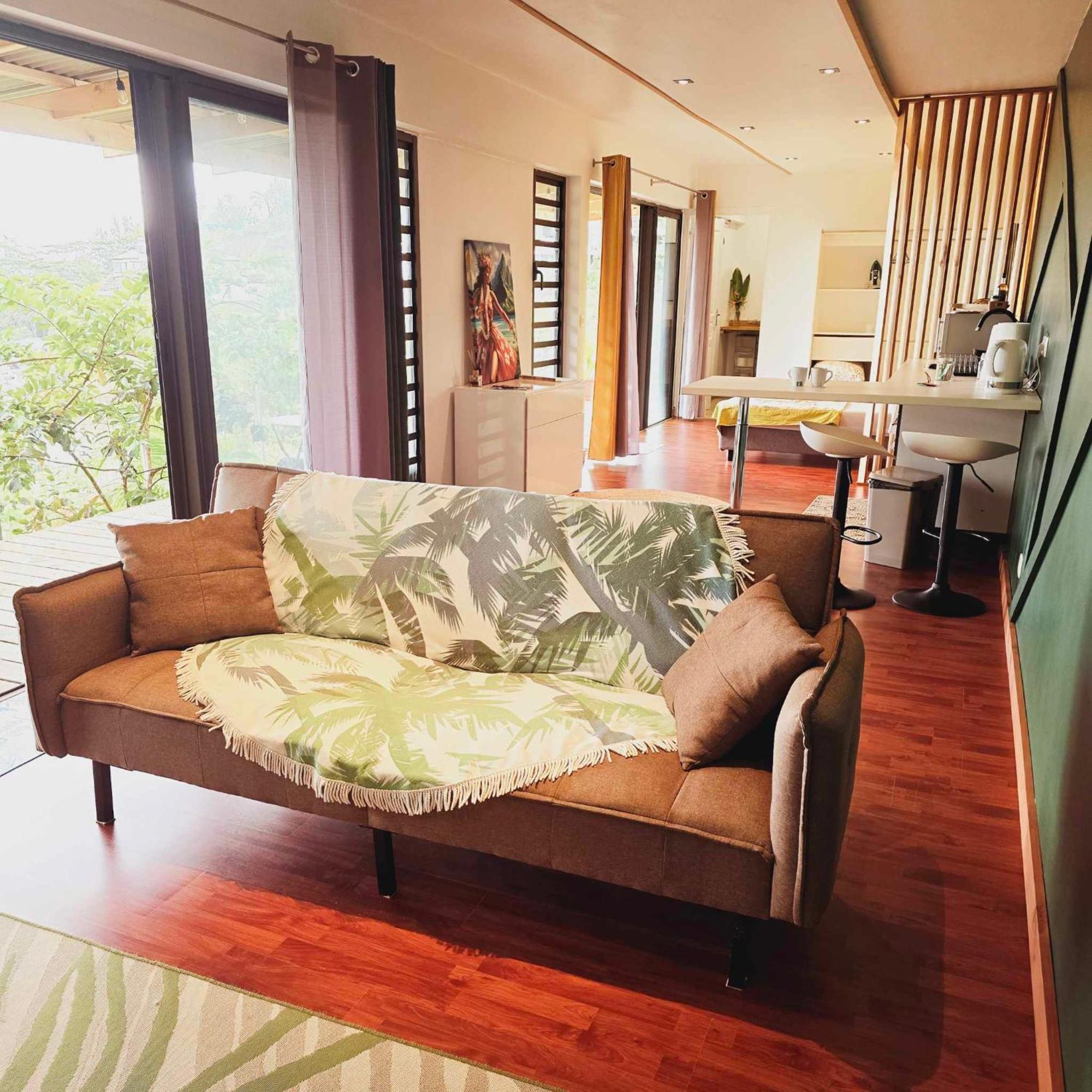 Fare Toahana, Accommodation With A Ocean View Faaa Екстер'єр фото