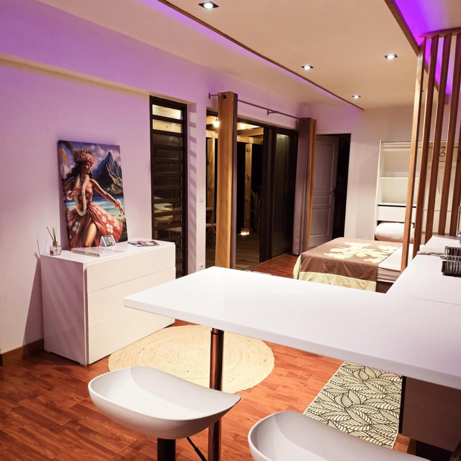 Fare Toahana, Accommodation With A Ocean View Faaa Екстер'єр фото